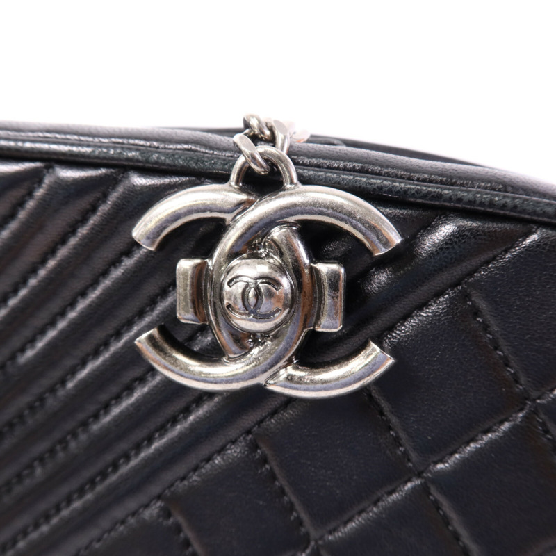 CHANEL 牛皮皮革Coco Boy Camera Bag銀扣鏈帶肩背袋-7