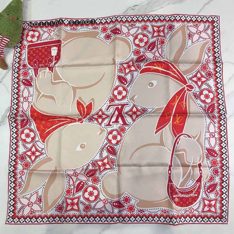 LV Precious Rabbit 70 全新兔子方巾-2