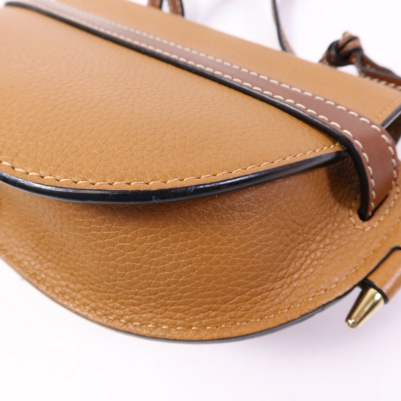 LOEWE 牛皮皮革Mini Gate金扣肩背袋-12