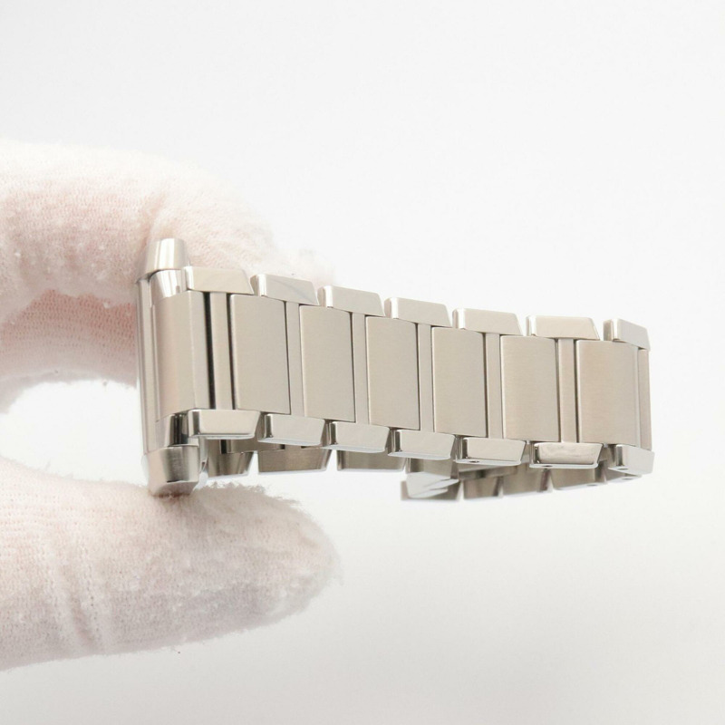 卡地亞 Tank Française LM 男士腕錶，不鏽鋼材質，銀色錶盤，型號 W51002Q3-6