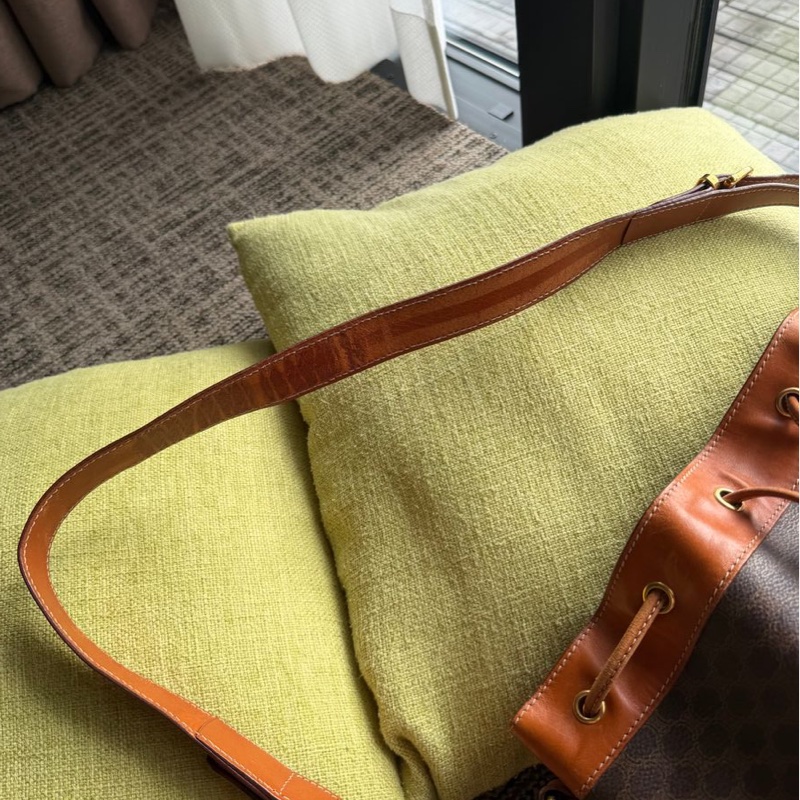 思琳 賽林 老花 水桶包 斜挎包 斜背包 側背包 中古孤品 Celine Macadam bucket bag 啡色老花 水桶袋 凱旋門-6