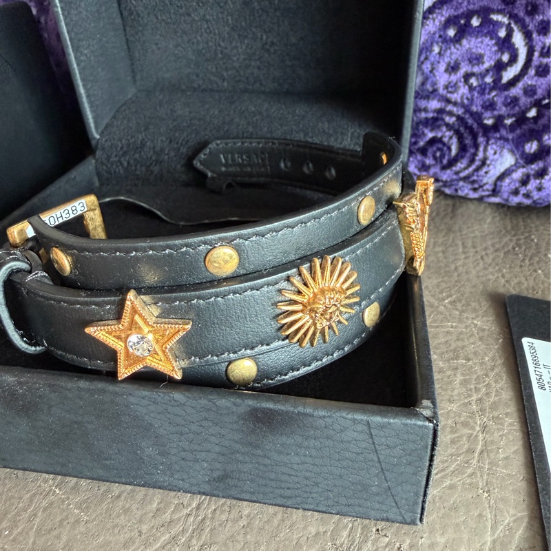范思哲  黑色 黑色皮革 美杜莎頭  V牛仔風雙環繞手鐲  手環 versace black bracelet-8