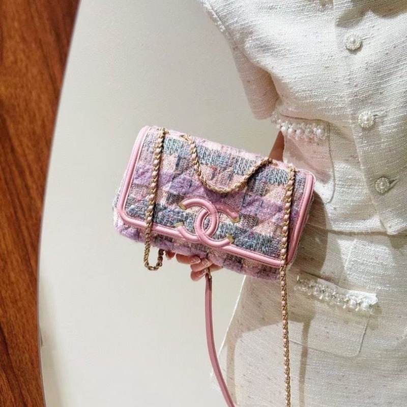 Chanel filigree 小號 毛呢 拼色糖果粉22*14*7cm  95新 配件塵袋-0