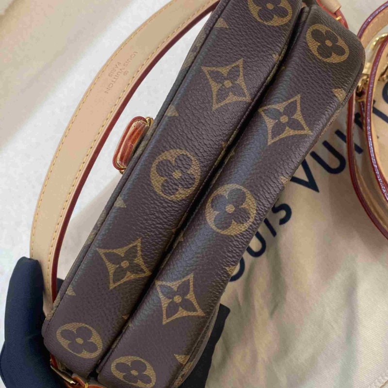 LV 原花雙面雙子星Saumur BB肩背包-8