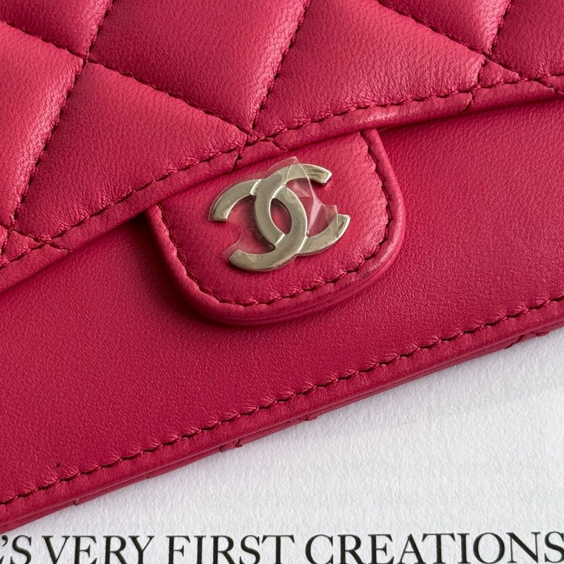 ‼️用過發現超好用 Chanel 粉色菱格銀雙C卡片零錢包-1