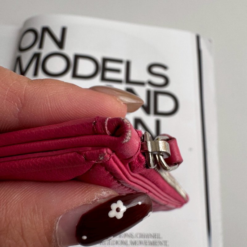 ‼️用過發現超好用 Chanel 粉色菱格銀雙C卡片零錢包-7