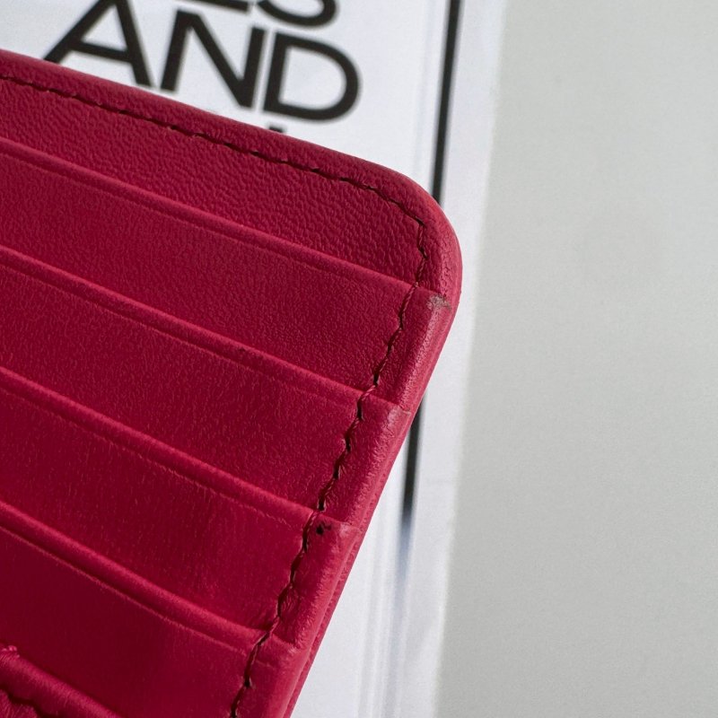 ‼️用過發現超好用 Chanel 粉色菱格銀雙C卡片零錢包-9