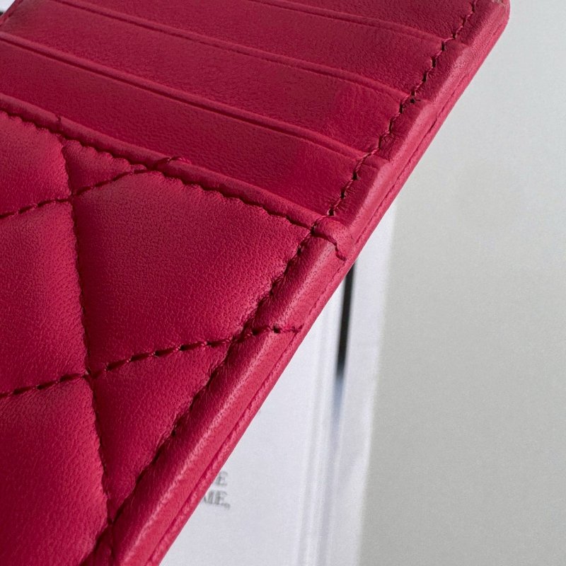 ‼️用過發現超好用 Chanel 粉色菱格銀雙C卡片零錢包-12