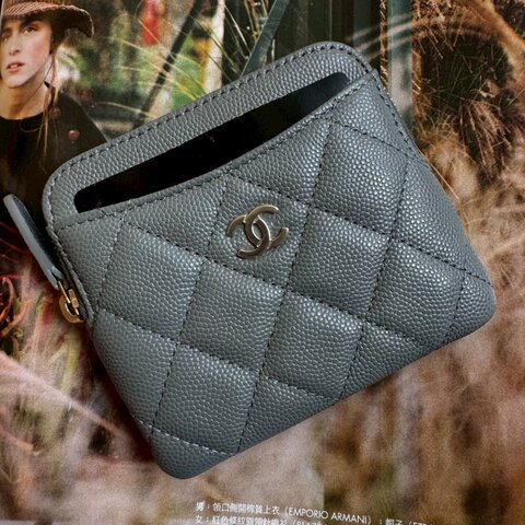 😍99成新 閒置未用 Chanel 灰色拉鍊吐司包