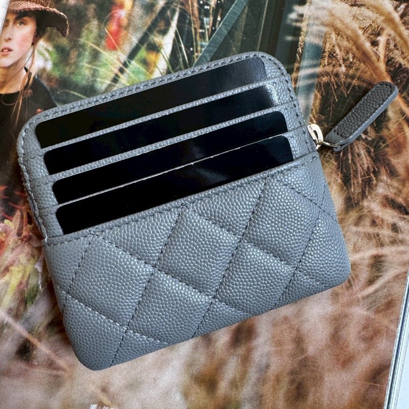 😍99成新 閒置未用 Chanel 灰色拉鍊吐司包-1