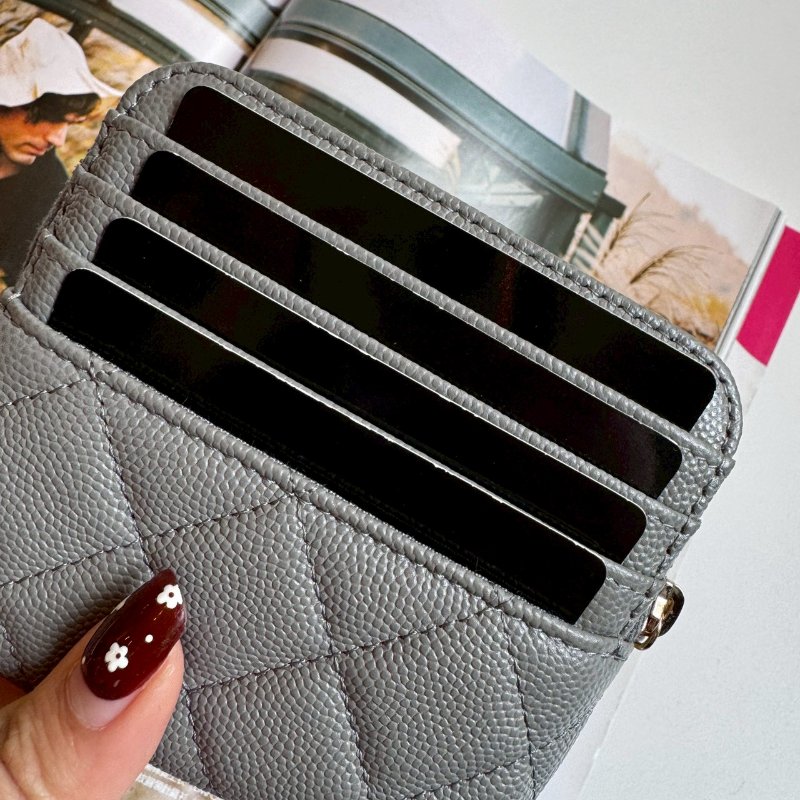 😍99成新 閒置未用 Chanel 灰色拉鍊吐司包-2