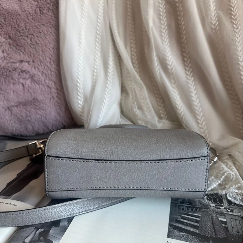 纪梵希 纪梵希包包 迷你 斜挎包 可拆 皮革肩帶  肩背  斜挎  givenchy Antigona crossbody bag grey-8