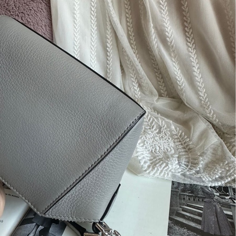 纪梵希 纪梵希包包 迷你 斜挎包 可拆 皮革肩帶  肩背  斜挎  givenchy Antigona crossbody bag grey-14