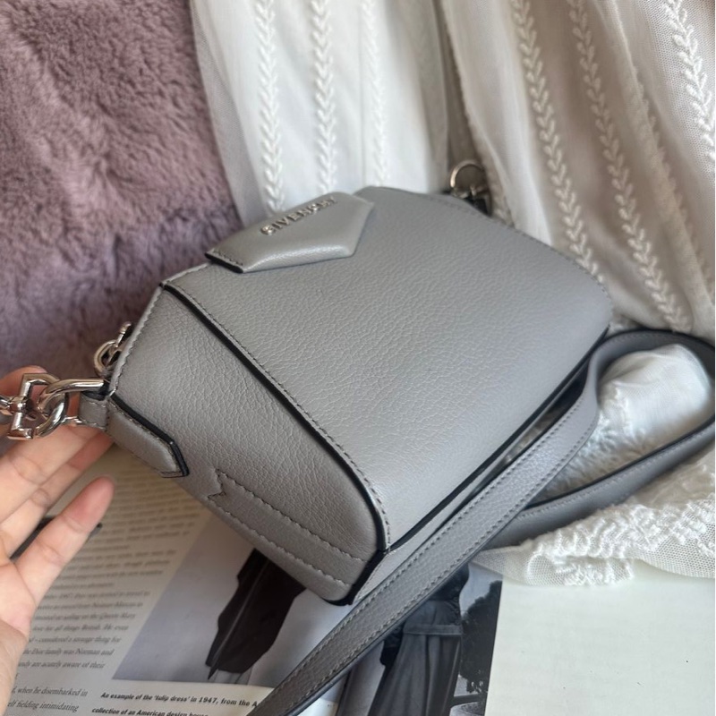 纪梵希 纪梵希包包 迷你 斜挎包 可拆 皮革肩帶  肩背  斜挎  givenchy Antigona crossbody bag grey-23