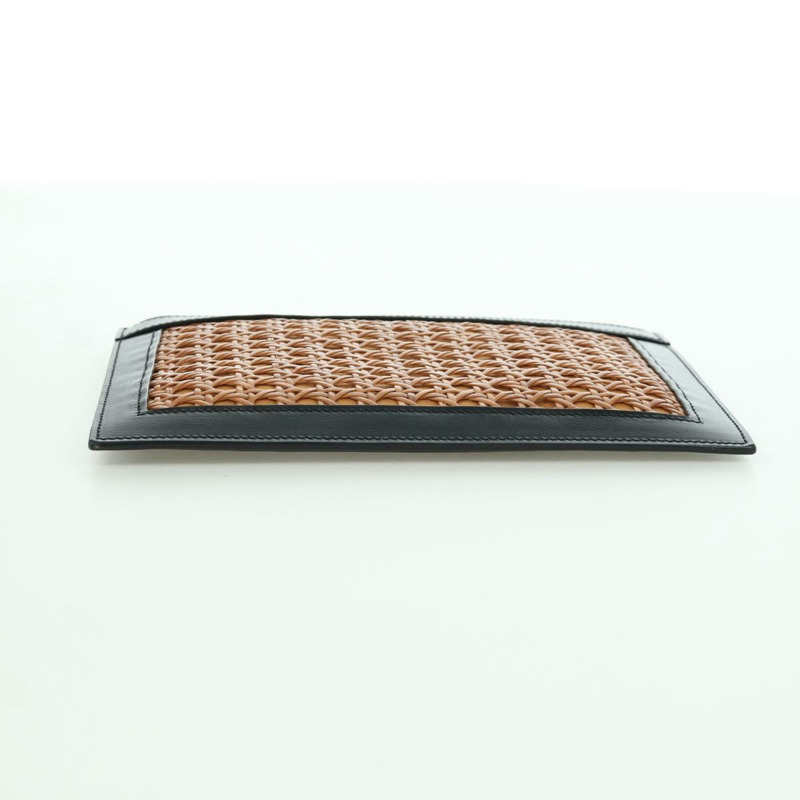 【日本直送】SAINT LAURENT 藤編皮革手拿包 黑色 金色 正品 ki6591M-5