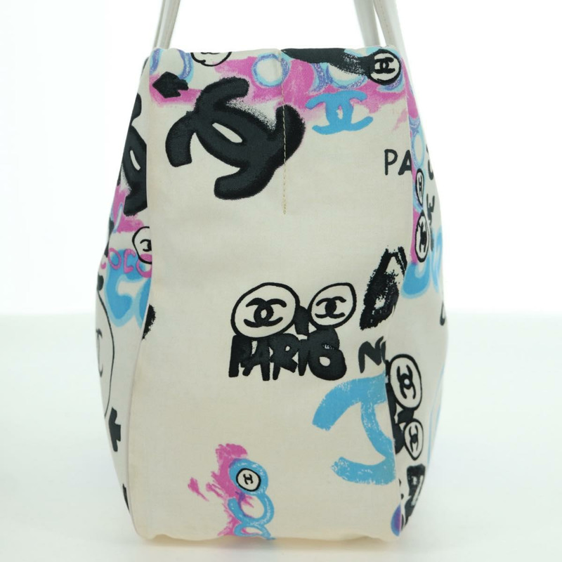 【日本直送】香奈兒新款旅遊系列夏威夷限量版手提包 尼龍材質 白色 銀色 CC 認證 AMZ373V-3