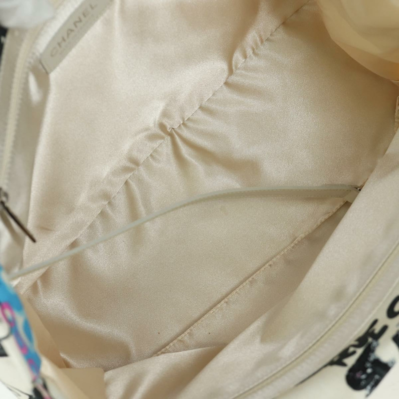 【日本直送】香奈兒新款旅遊系列夏威夷限量版手提包 尼龍材質 白色 銀色 CC 認證 AMZ373V-8