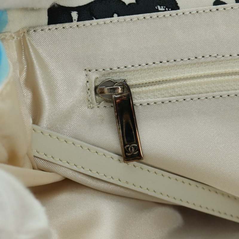 【日本直送】香奈兒新款旅遊系列夏威夷限量版手提包 尼龍材質 白色 銀色 CC 認證 AMZ373V-21