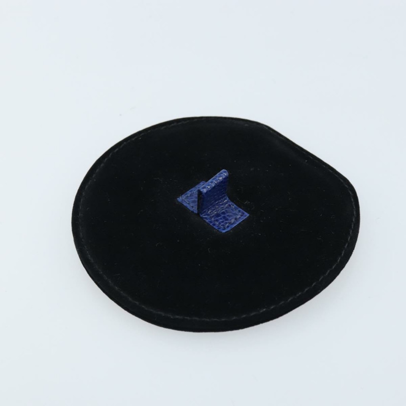 【日本直送】香奈兒魚子醬紋化妝包 海軍藍 金色 CC 標誌 YKZ201A-20