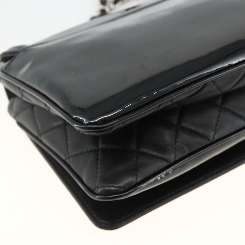 【日本直送】香奈兒唇膏線鏈條包，漆皮材質，黑色銀色雙C標誌，正品 ka3406SAV-16