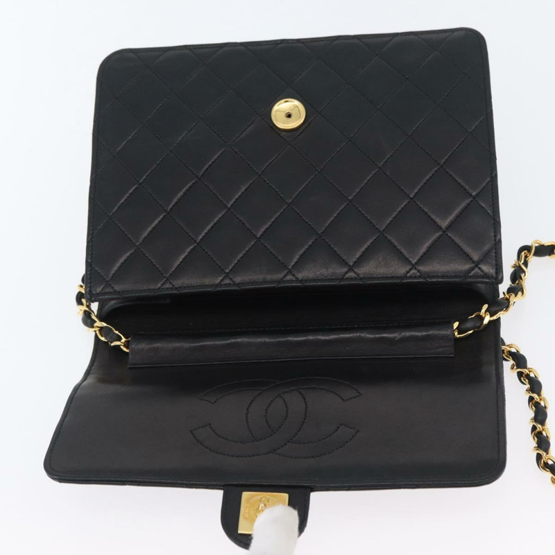 【日本直送】香奈兒鏈絎縫單肩包，羊皮材質，黑色，金色雙C標誌，正品 ka3415SAV-8