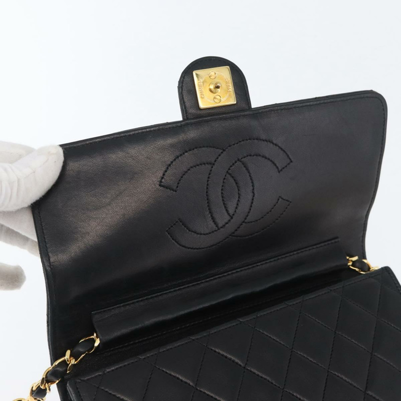【日本直送】香奈兒鏈絎縫單肩包，羊皮材質，黑色，金色雙C標誌，正品 ka3415SAV-18