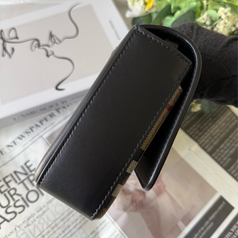 Penny 格紋帆布拼小牛皮翻蓋斜背包(經典米色/黑色)-1