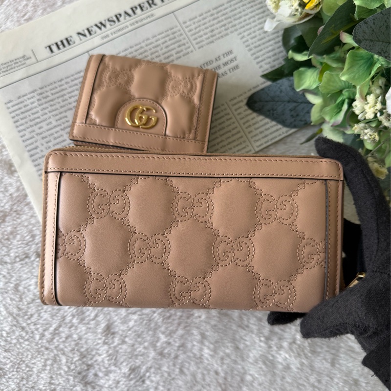 GG Logo 縫線設計ㄇ形拉鍊長夾(裸粉色)-3