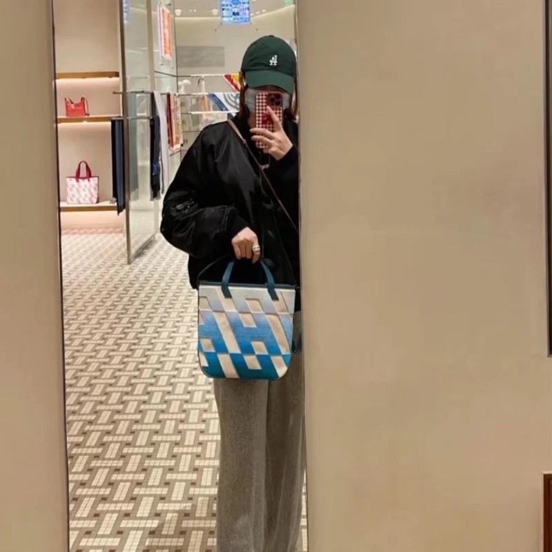 HERMES 藍色漸變拼皮 Cabas27手提肩背包27*24*8.5  9新 配件塵袋-1
