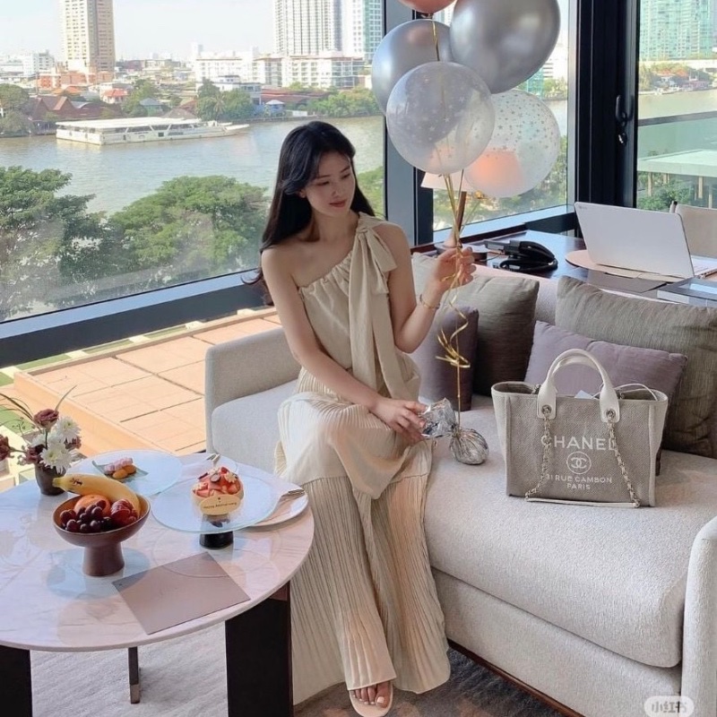 CHANEL 灰色金扣小號子母 手提肩背沙灘包32*25*12  95新  塵袋-1