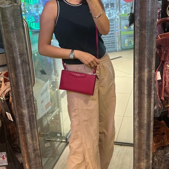 纪梵希 纪梵希包包 閑置 粉紅色 信封包 桃紅色 迷你 斜挎包 可拆 皮革肩帶  肩背  斜挎  givenchy Antigona crossbody bag pink-1