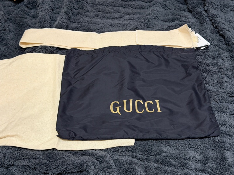拍拍圈獨賣 GUCCI BELTBAG 低調質感大全配 內外包裝盒全都附上 少用割愛讓出-1