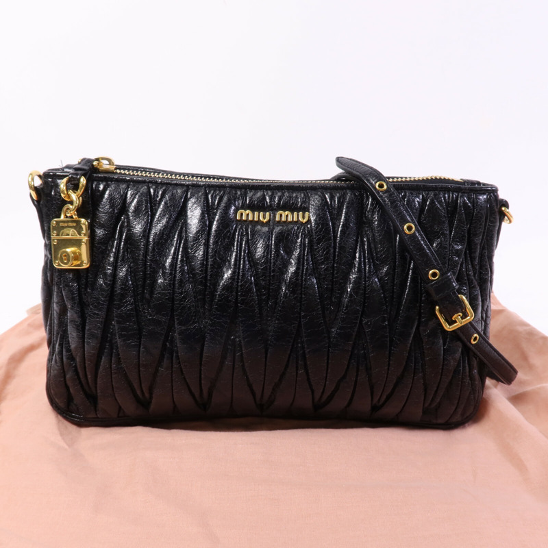 Miu Miu 羊皮皮革Shoulder Bag金扣肩背袋-9