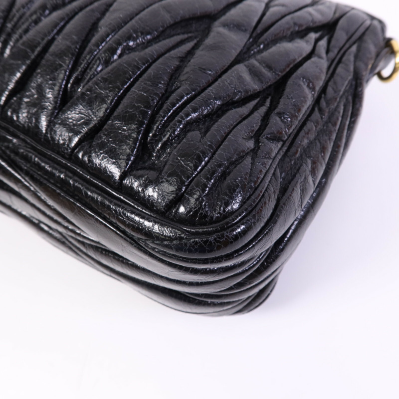 Miu Miu 羊皮皮革Shoulder Bag金扣肩背袋-10