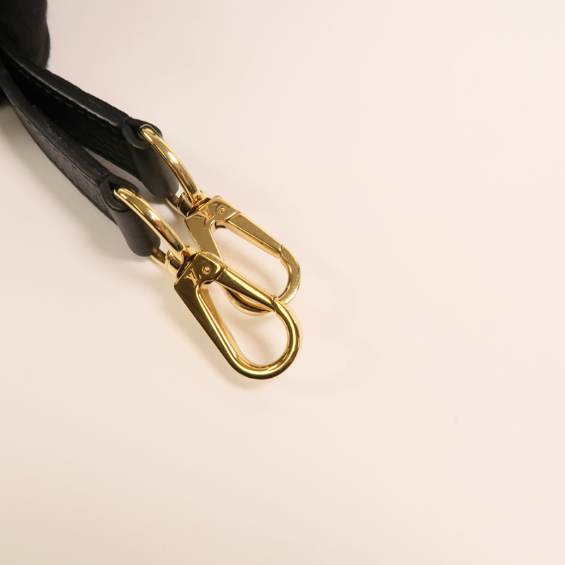 LOUIS VUITTON 牛皮皮革Capucines MM金扣手挽肩背兩用袋-10