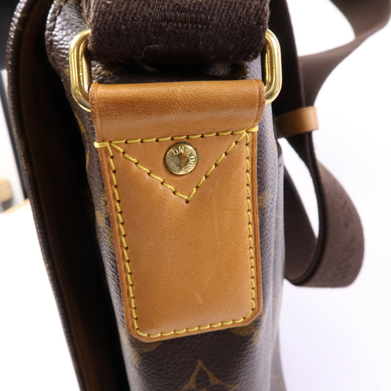 LOUIS VUITTON Monogram Valmy MM Shoulder Bag金扣肩背袋-16