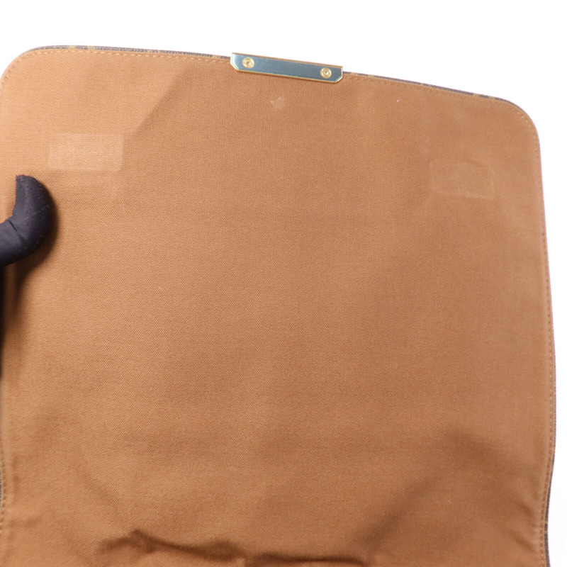 LOUIS VUITTON Monogram Valmy MM Shoulder Bag金扣肩背袋-17