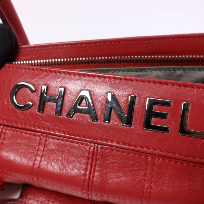 CHANEL 羊皮皮革Hand Bag銀扣肩背袋-6