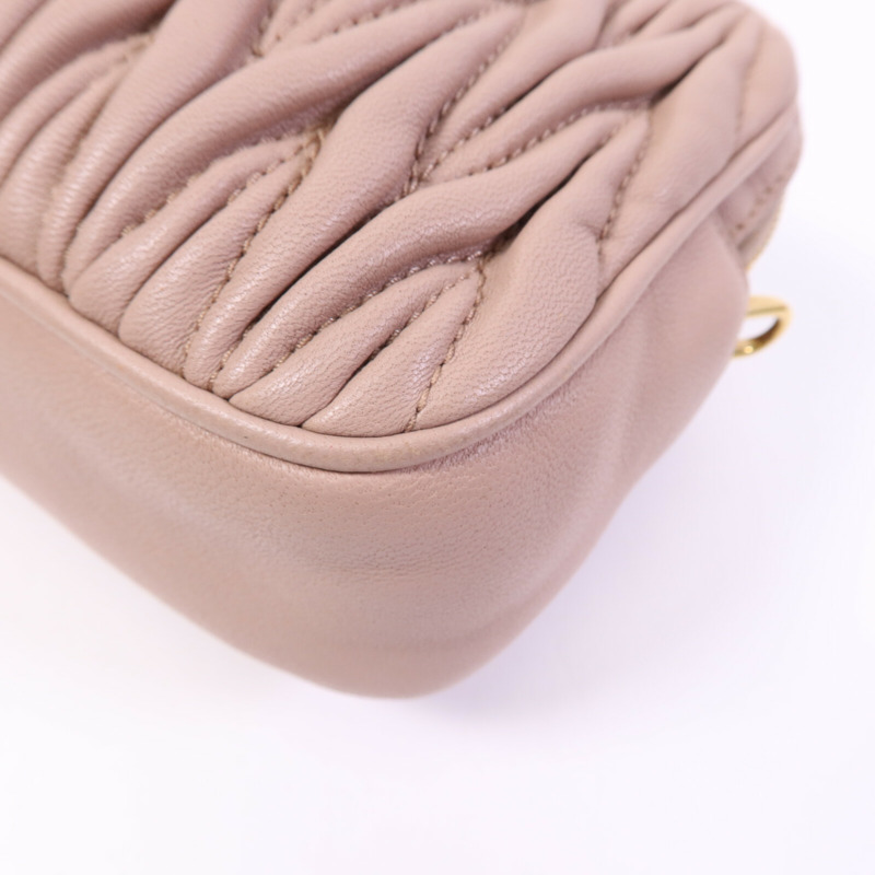 Miu Miu 羊皮皮革Shoulder Bag金扣肩背袋-11