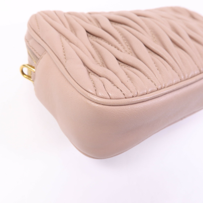 Miu Miu 羊皮皮革Shoulder Bag金扣肩背袋-14
