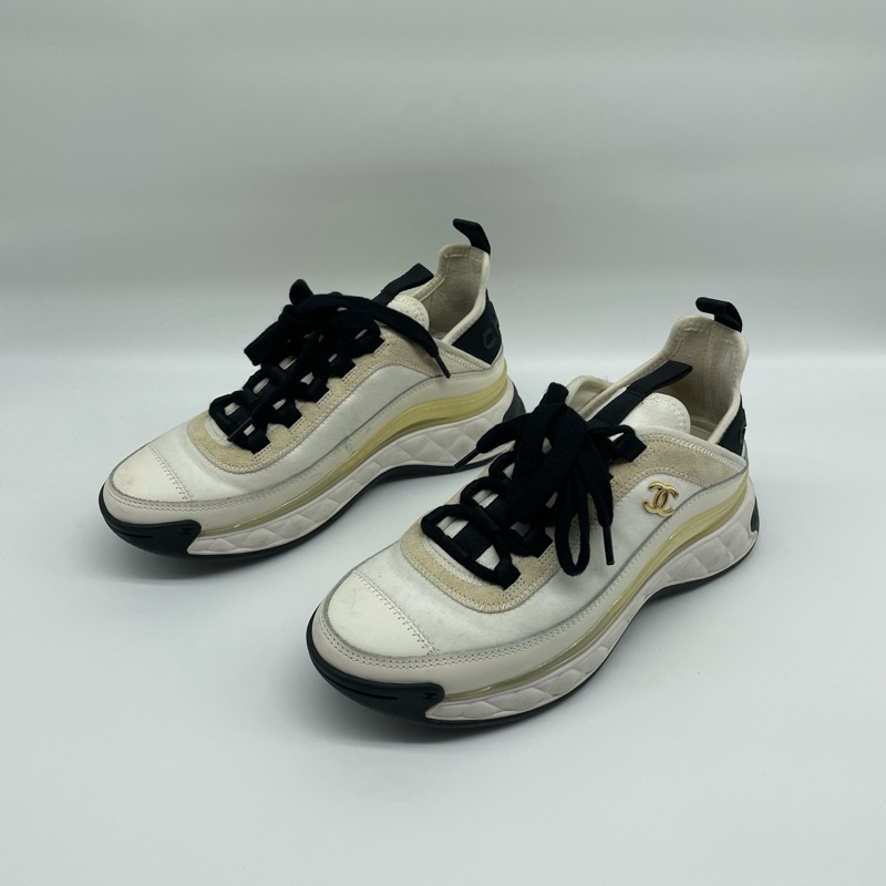 Chanel香奈兒 24s經典熊貓配色氣墊運動鞋 35碼。附件：塵袋-0
