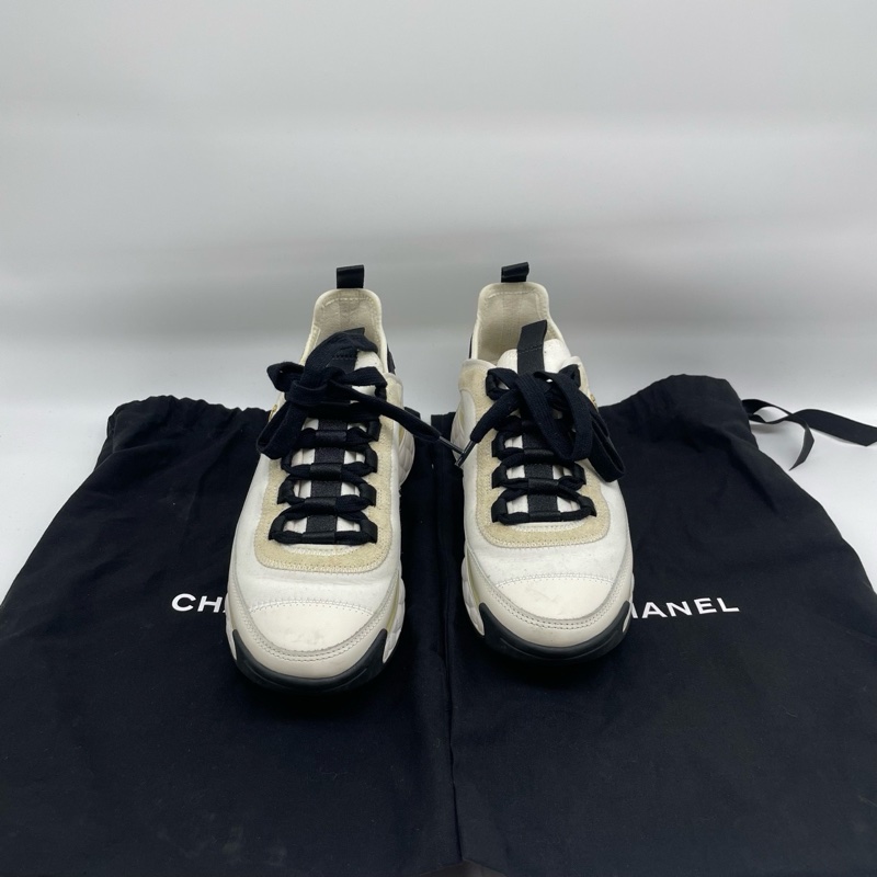 Chanel香奈兒 24s經典熊貓配色氣墊運動鞋 35碼。附件：塵袋-1