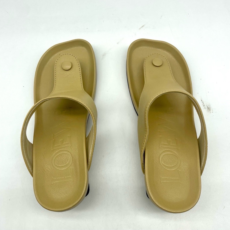 Loewe羅意威 羊皮革涼拖超有設計  37碼 無附件-2