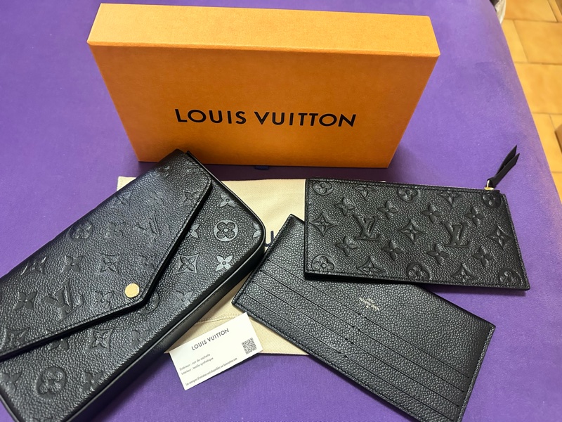 LOUIS VUITTON-2