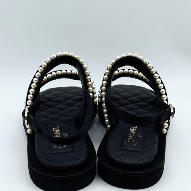 Chanel香奈兒 22P珍珠緞面涼鞋 女鞋 35碼 僅穿一次 無附件-2