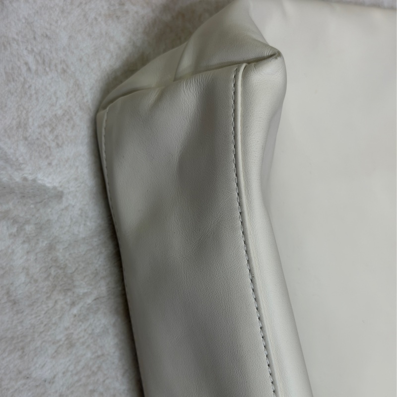 Longchamp LE PLIAGE XTRA系列牛皮肩揹袋(中/米白)-7