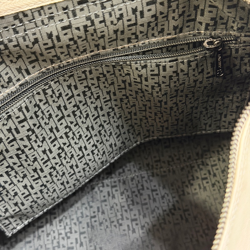 Longchamp LE PLIAGE XTRA系列牛皮肩揹袋(中/米白)-16