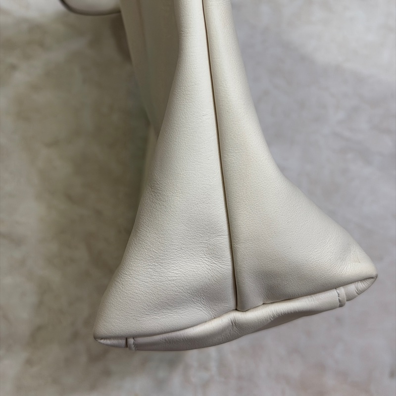 Longchamp LE PLIAGE XTRA系列牛皮肩揹袋(中/米白)-28