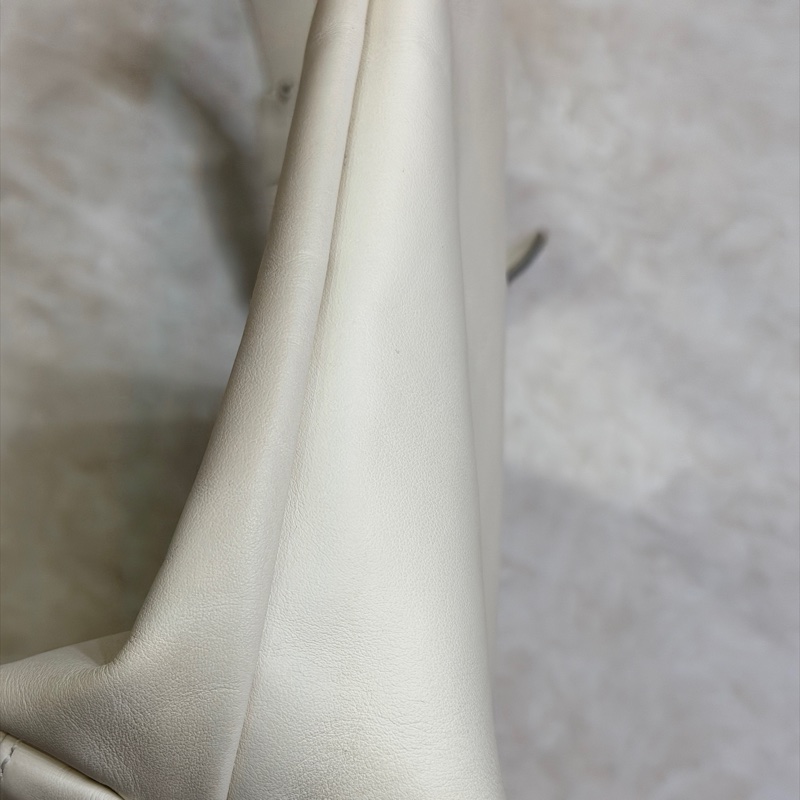 Longchamp LE PLIAGE XTRA系列牛皮肩揹袋(中/米白)-31