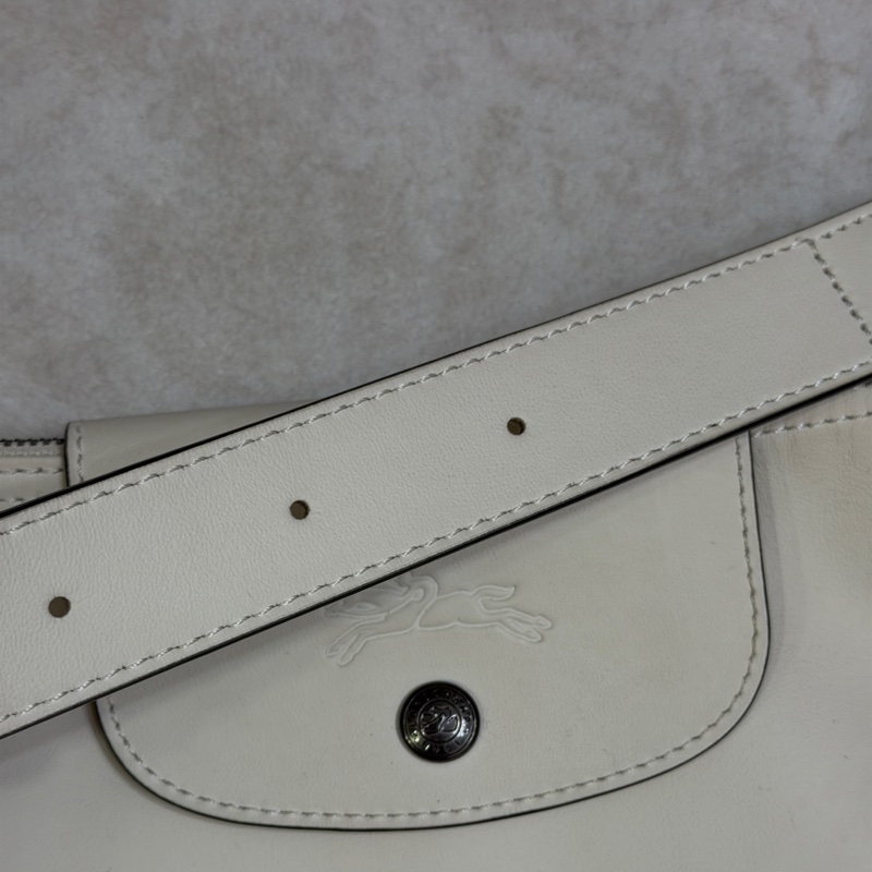 Longchamp LE PLIAGE XTRA系列牛皮肩揹袋(中/米白)-35
